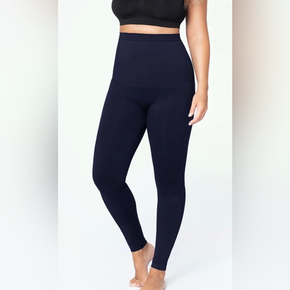 Medium Black high wasted leggings from shapermint NWT